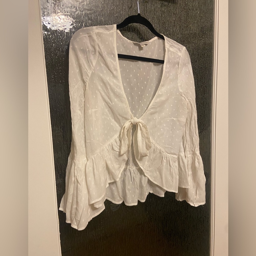 American Eagle Flowy Tie Blouse